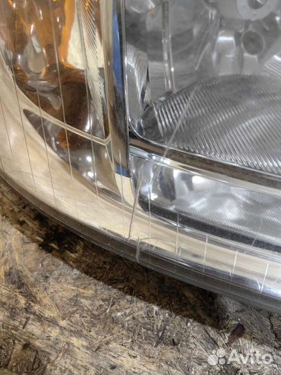 Фара Правая Фольксваген Транспортер Т5