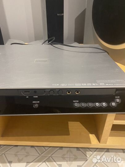 DVDплеер Samsungб/у с караоке в отличном состоянии