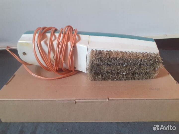 Пылесос, шетка