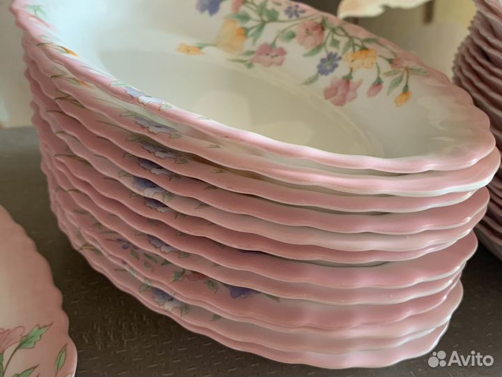 Набор столовой посуды