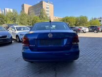 Volkswagen Polo 1.6 AT, 2019, 61 000 км, с пробегом, цена 930 000 руб.