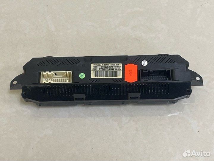 Блок управления климат-контроля Ford Focus DB 1.8L