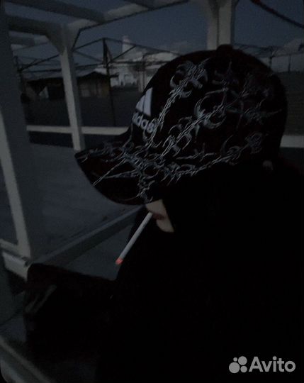 Кепка Adidas кастом y2k трайбл cybersigilism