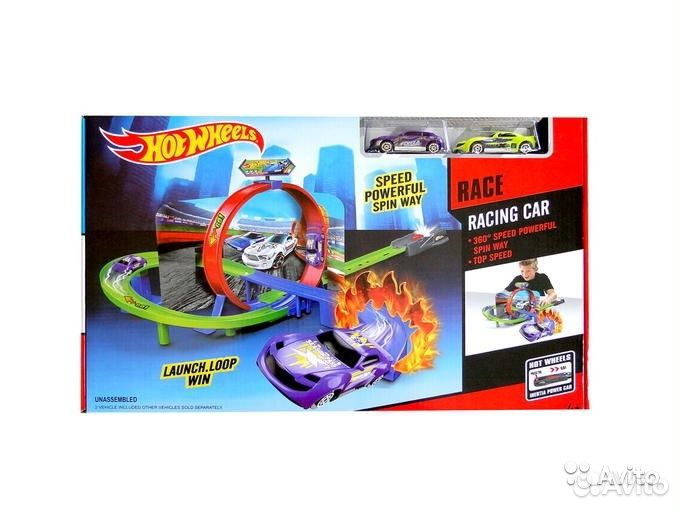 Трек Hot Wheels HW06 + 2 авто