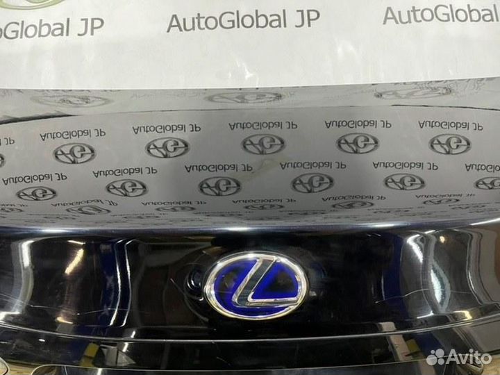 Крышка багажника Lexus HS250h