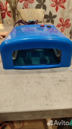 Лампа для ногтей