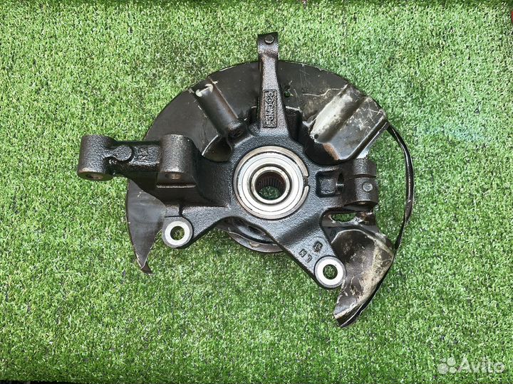 Кулак поворотный передний правый Mazda Cx7 2.3 L3