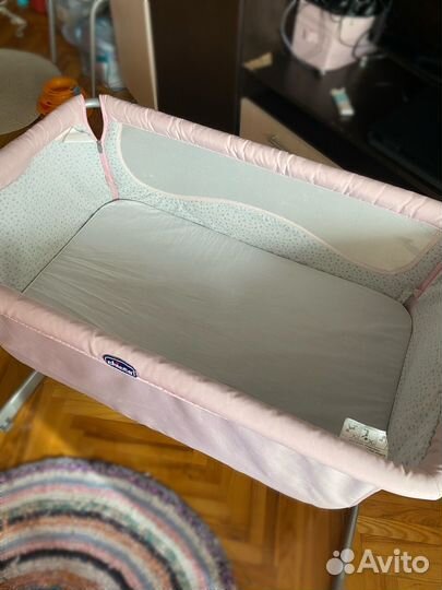 Кроватка колыбель Chicco Next2me
