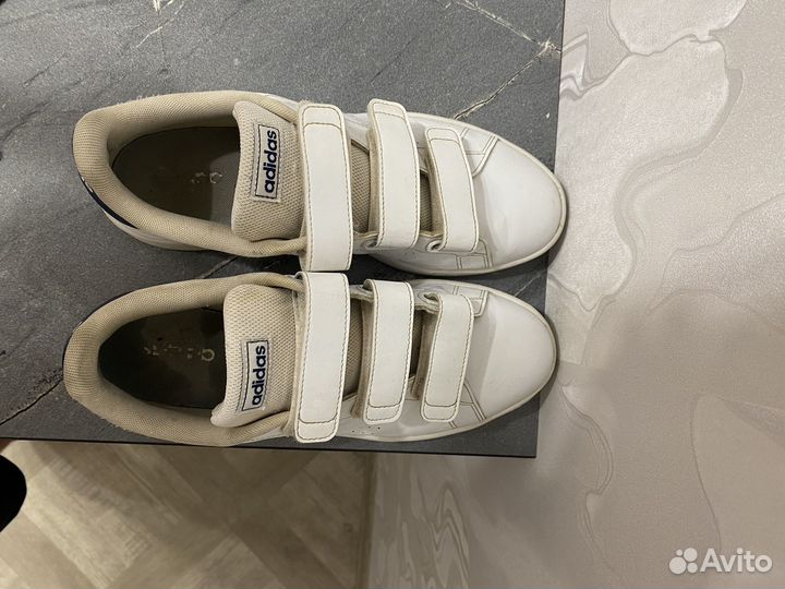 Adidas мужские кроссовки кожаные