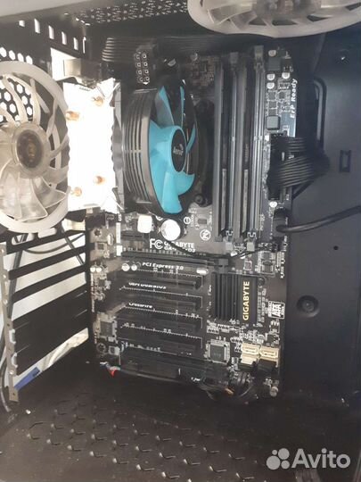 Материнская плата с процессором и Озу