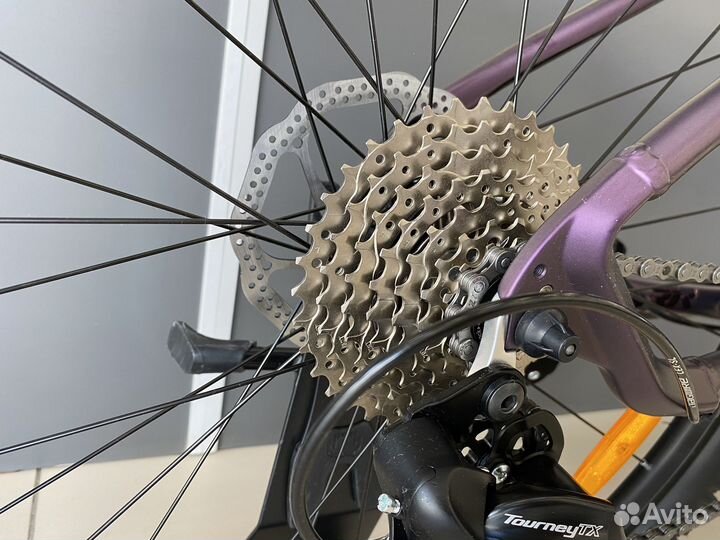 Велосипед горный женский Stark 27,5