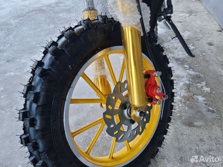 Детский кроссовый мотоцикл на бензине