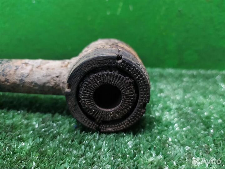 Рычаг задний поперечный Lexus RX300 (MCU35) 2003