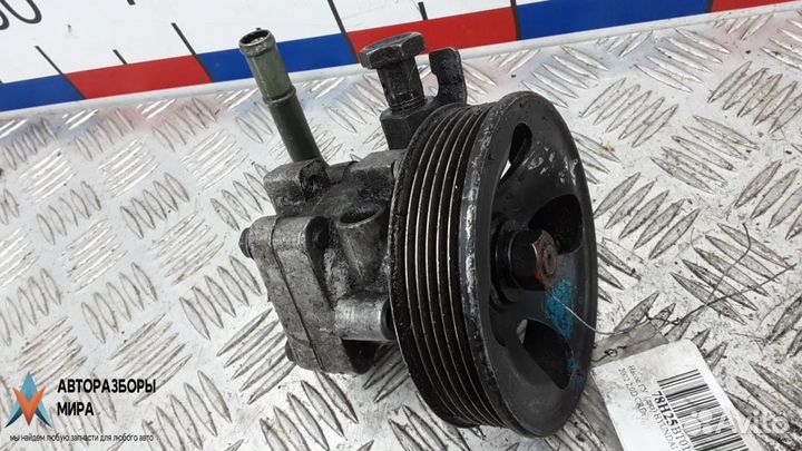 Насос гидроусилителя руля Hyundai Trajet 2002