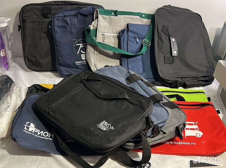 Сумки для документов и ноутбуков