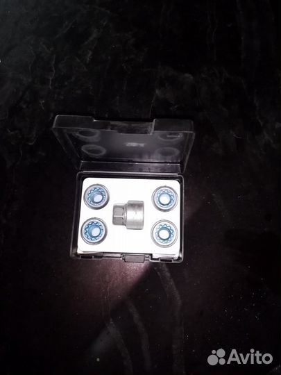 Секретные гайки на колёса инсингниа