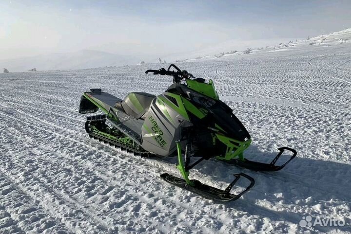 Снегоход Arctic Cat M 8000 162 Hardcore EVO (2018)