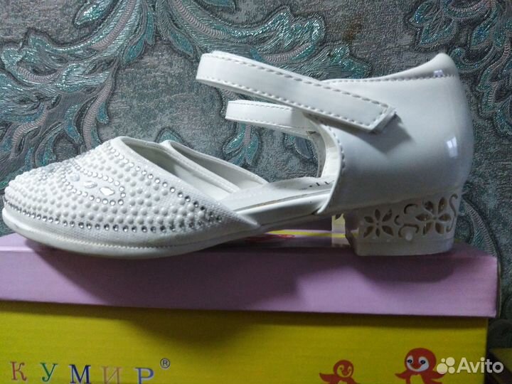 Туфельки для девочки