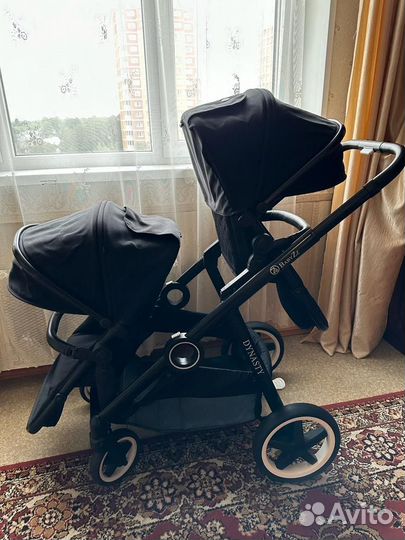 Коляска для двойни