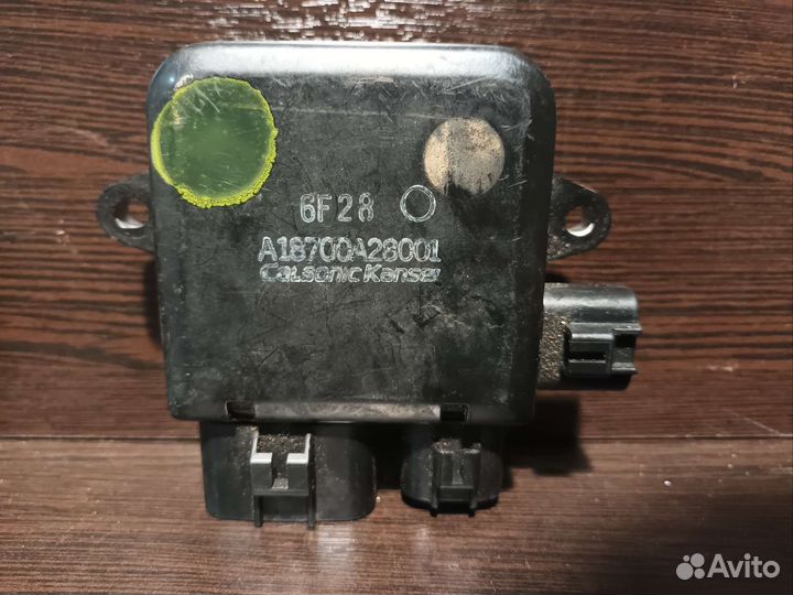 Блок управления вентилятором Mitsubishi Lancer 9