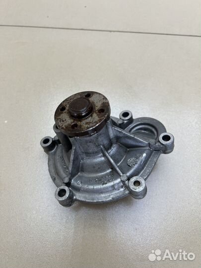 Помпа Mercedes C-class W204