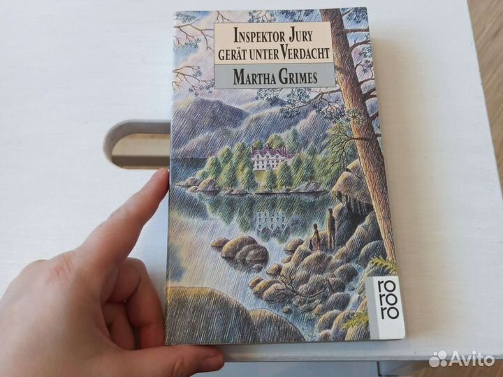 Книга на немецком детективный роман