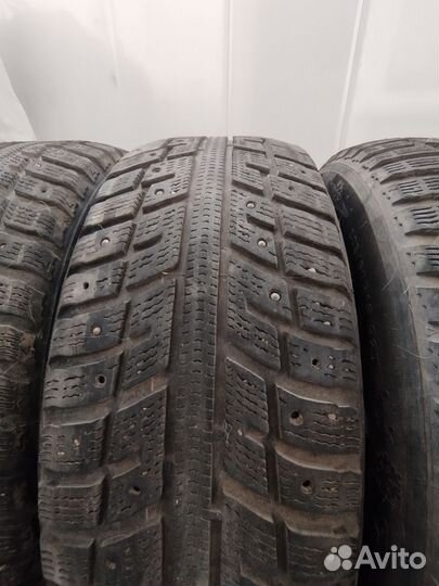 Kumho I'Zen KW22 205/60 R16