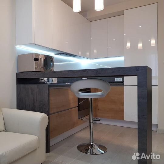 Кухонный гарнитур на заказ. Под ключ