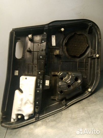 Обшивка двери задняя правая Mazda Cx-7 ER L3-VDT