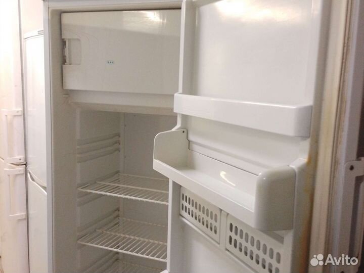 Холодильник бу стинол