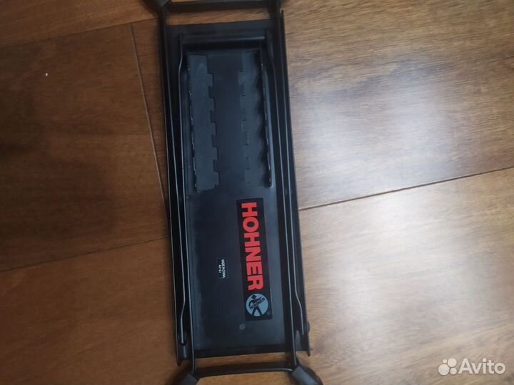 Подставка под ногу гитариста