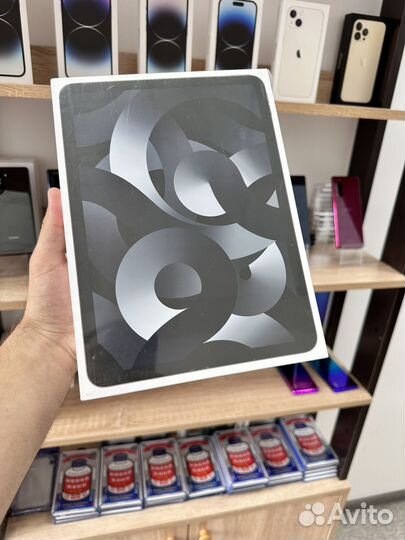 iPad Air 5th gn Space Gray