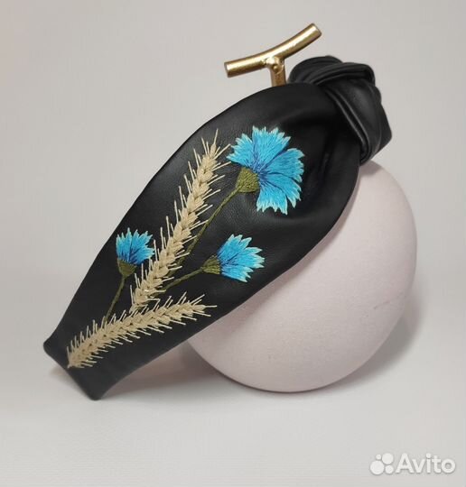 Ободок с вышивкой ручная работа