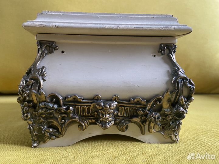 Винтажная музыкальная шкатулка