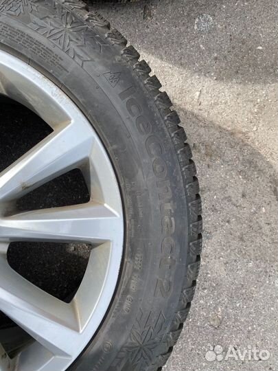 Оригинальные Колеса в сборе R18 зимние шипованные