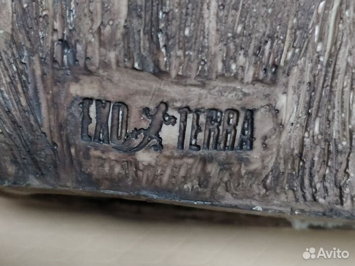 Поилка и укрытие в виде кокосов Exo terra