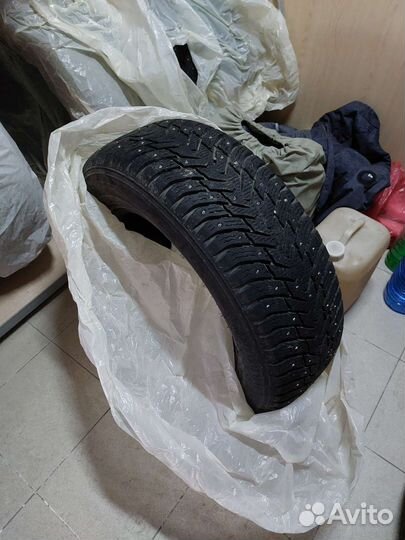 Nokian Tyres Hakkapeliitta 8 SUV 225/65 R17 H