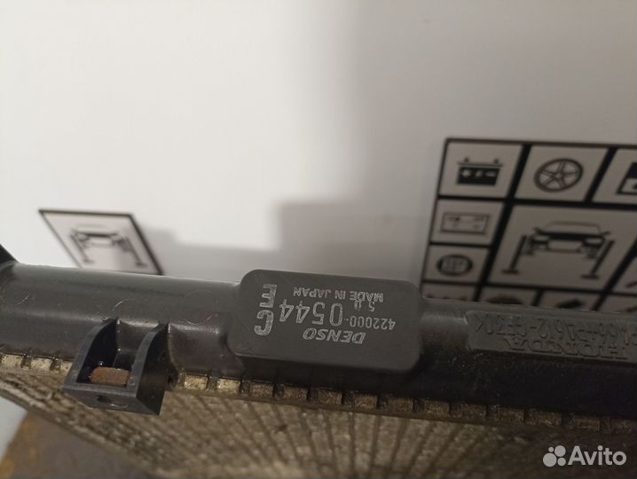 Радиатор основной для Honda Civic 2001-2005