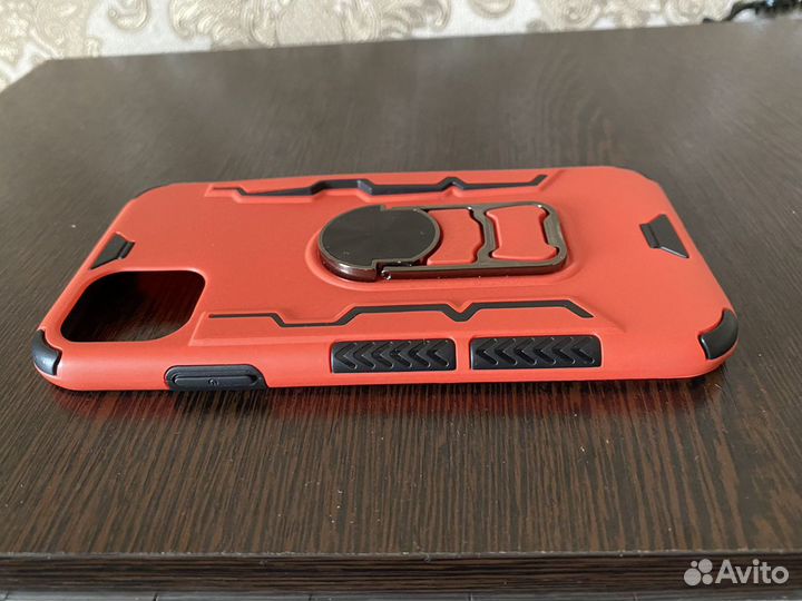 Чехол на iPhone 11