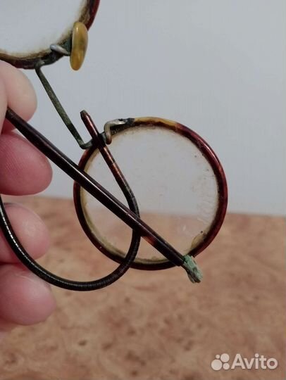 Старинные очки