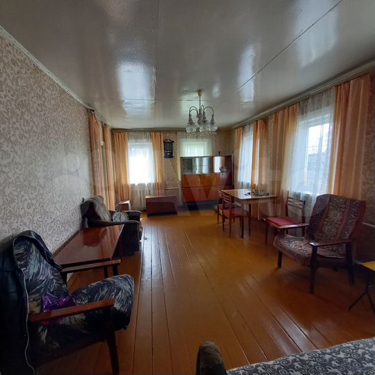 Дом 69 м² на участке 6 сот.