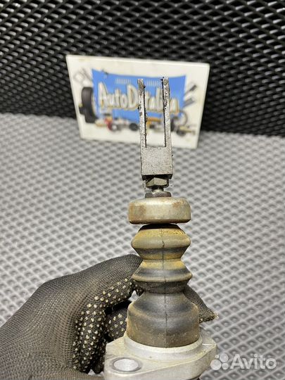 Цилиндр сцепления главный Audi 80 B3