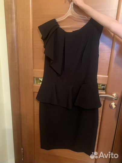 Платье вечернее классика