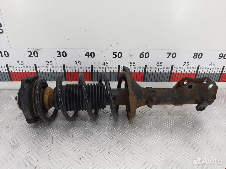 Стойка для Volkswagen Polo 3