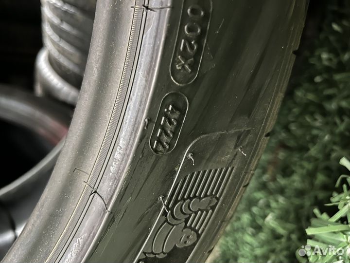 Michelin Pilot Sport 4 S 285/40 R23 111Y