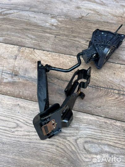 Педаль газа Honda Civic 4D 1.3 2008