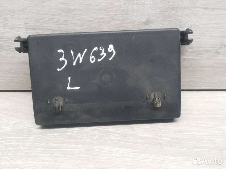 Блок управления дверьми Mercedes Vito W639