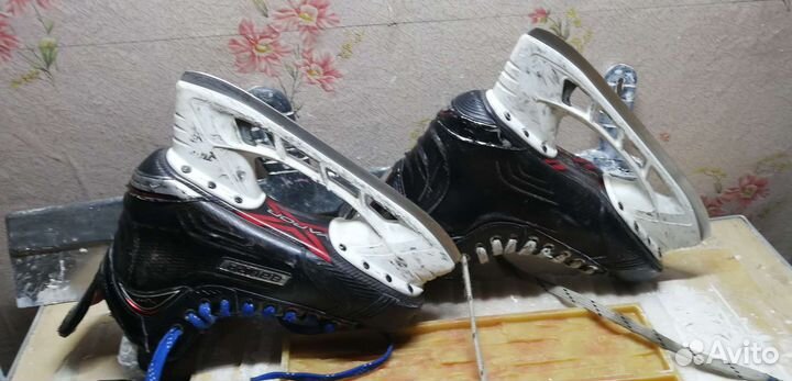 Хоккейные коньки bauer vapor 7D