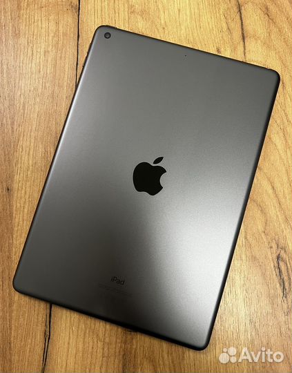 iPad 8 поколения 32gb / Wi-Fi / отличное состояние