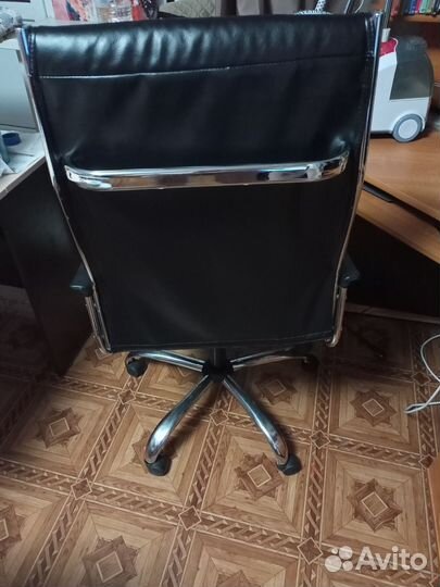 Компьютерный стул